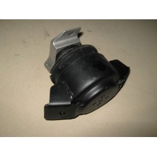 Подушка двигуна задня права (A11-1001310BA)