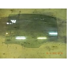 Скло дверей передньої правої Geely EC7/EC7RV (1068002063)